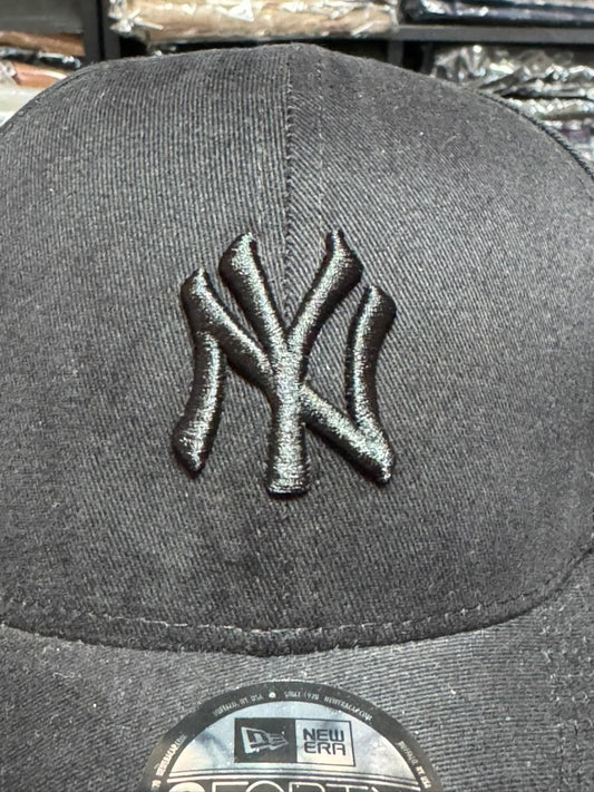 Boné New Era 9Forty Yankees Preto Unissex