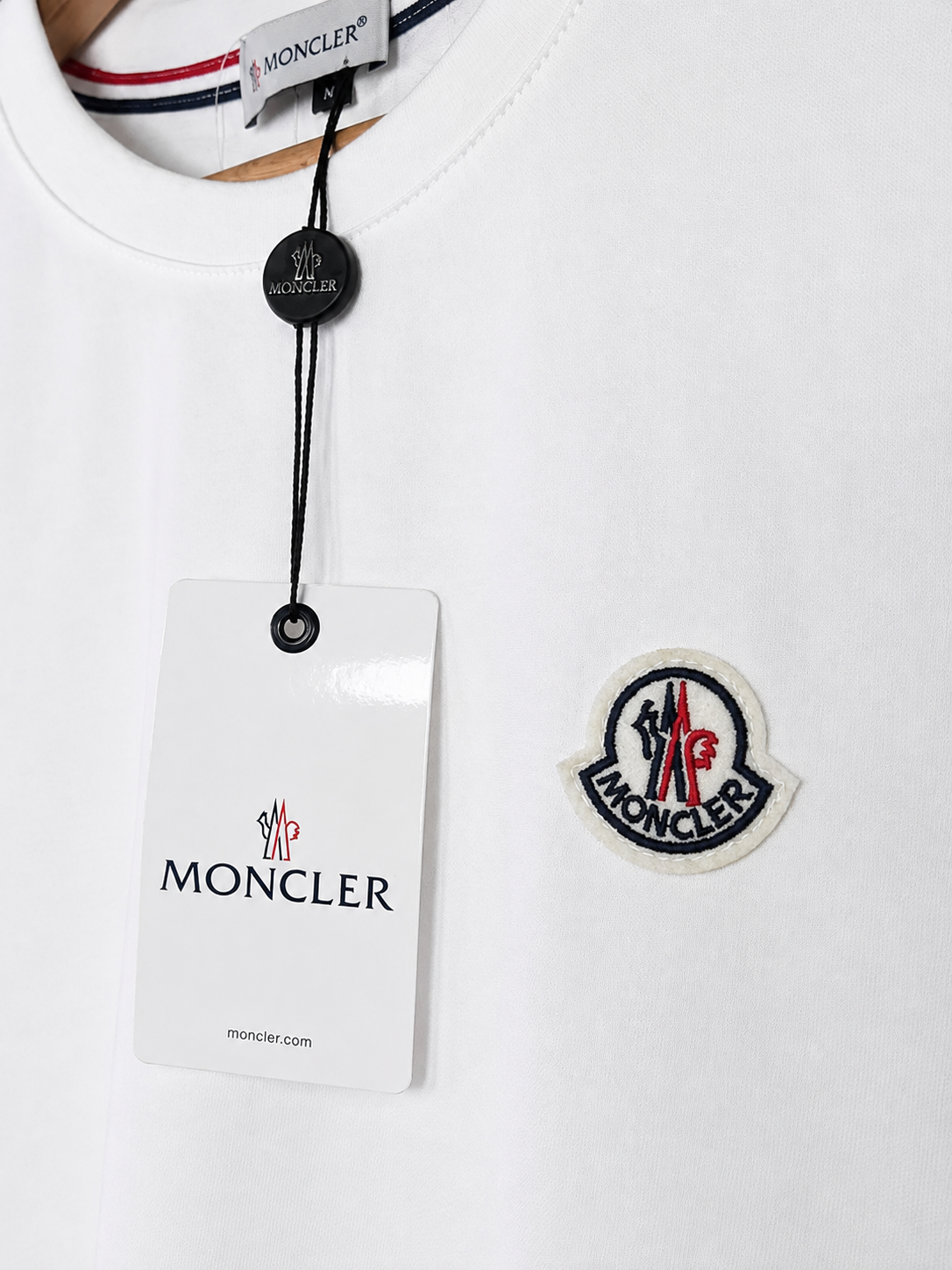 Camiseta Moncler Elástano Importada Masculina White - Fabricada na Itália