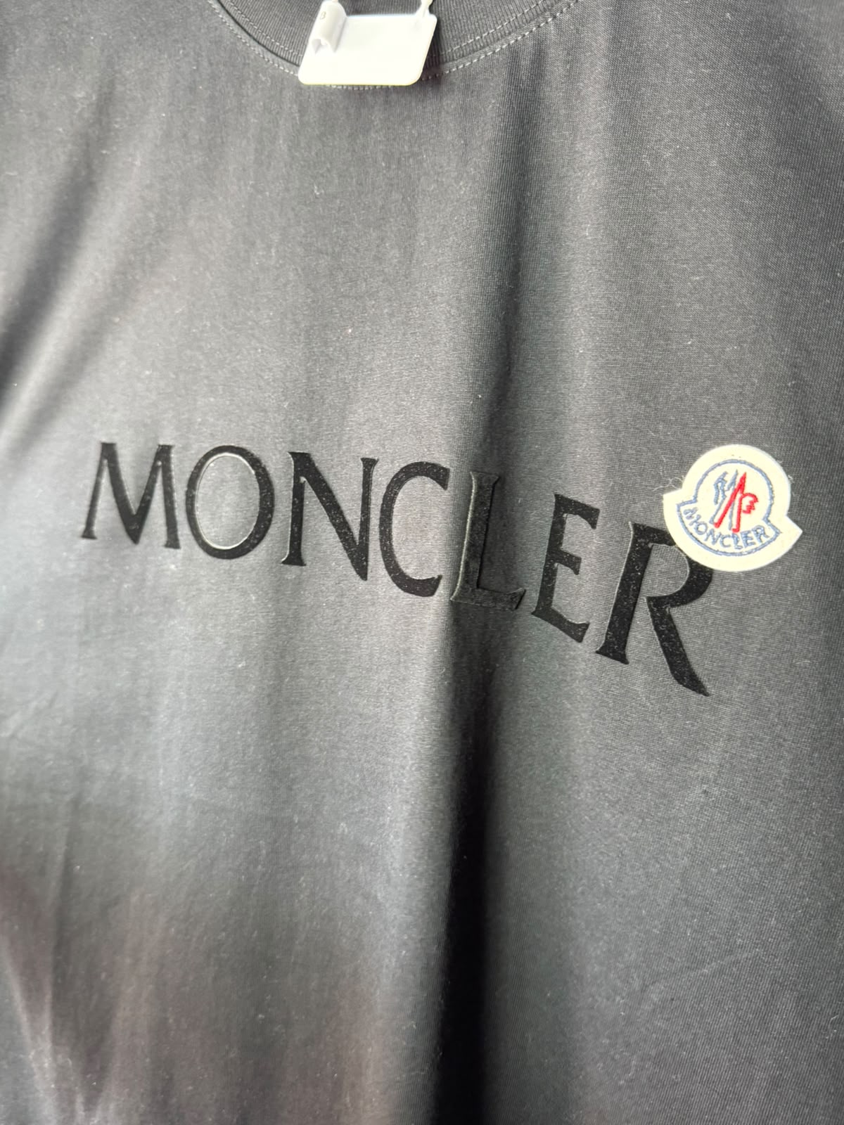 Camiseta Moncler Importada Masculina – Fabricada na Itália