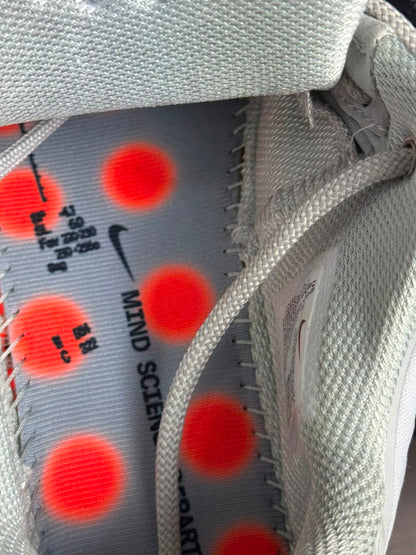 Nike Mind 002 Light Smoke Unissex