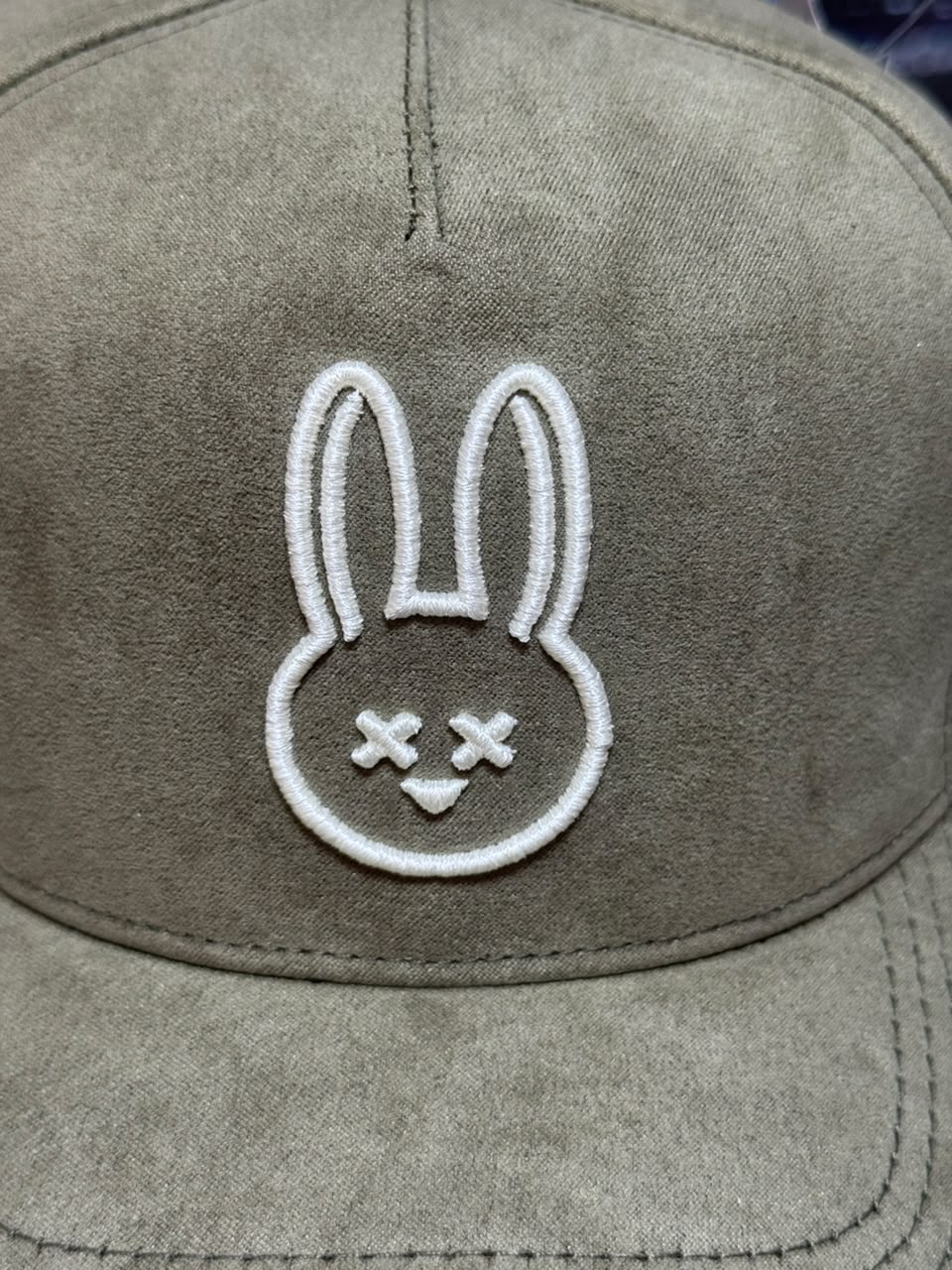 Boné Fivela Mr Bunny Verde Oliva Masculino Original