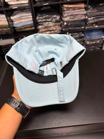 Boné Mr Bunny Dad Hat Azul Claro Unissex Original