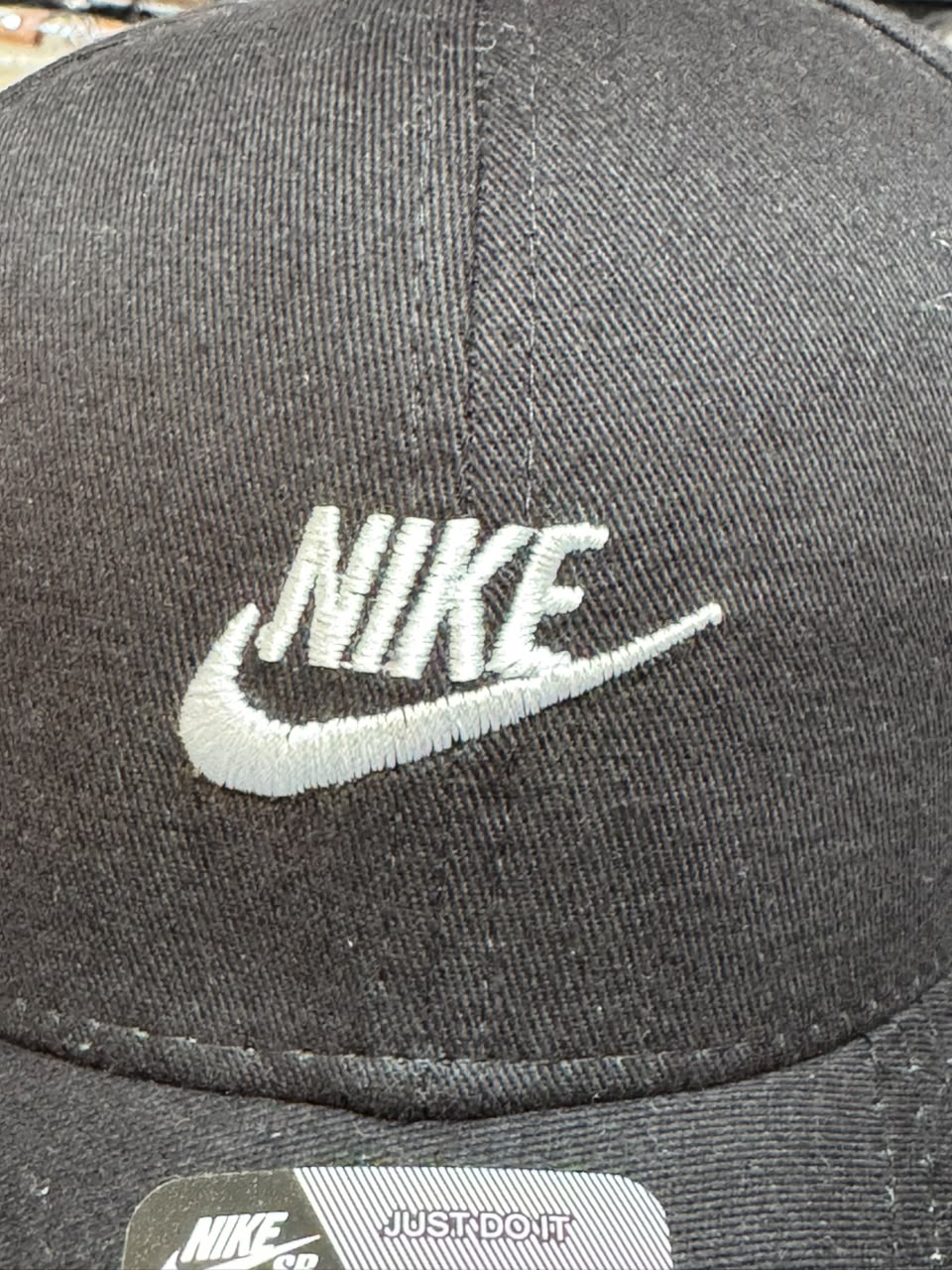 Boné Nike Club Court Dad Hat Fivela Preto Masculino