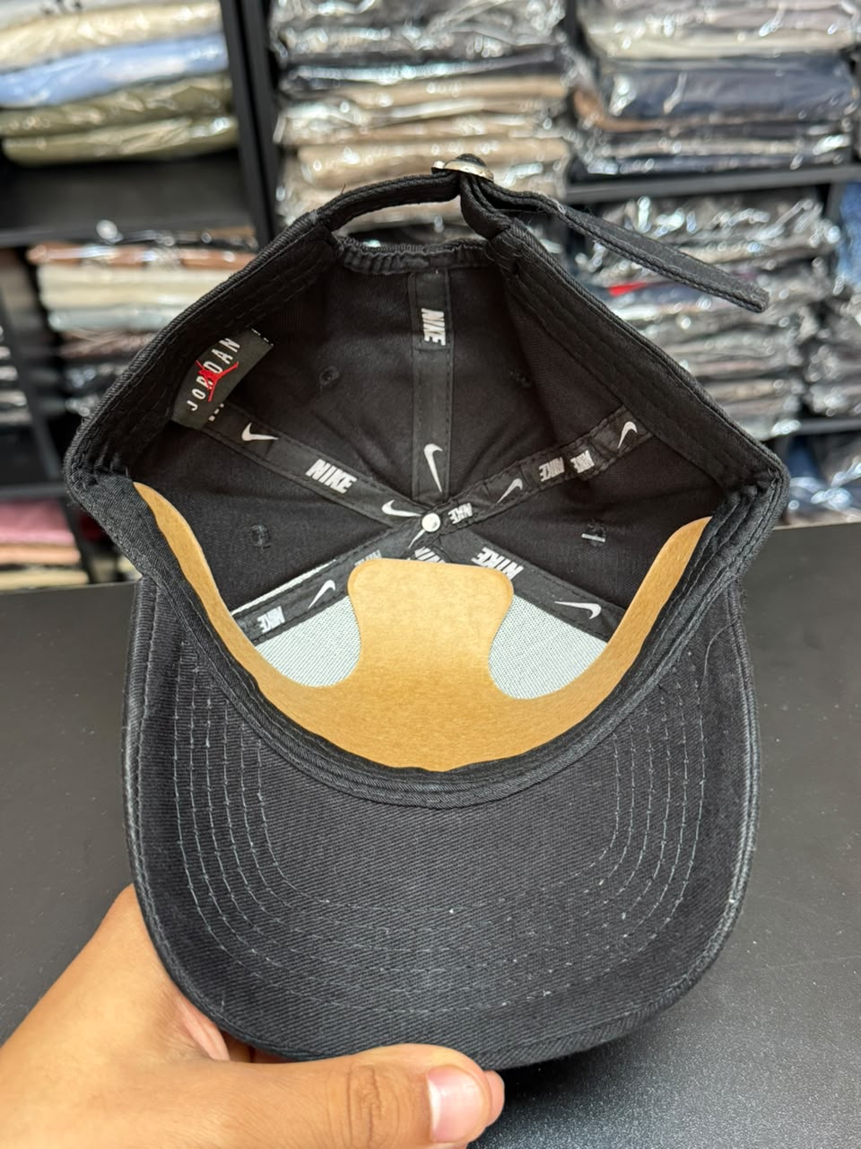 Boné Nike Club Court Dad Hat Fivela Preto Masculino