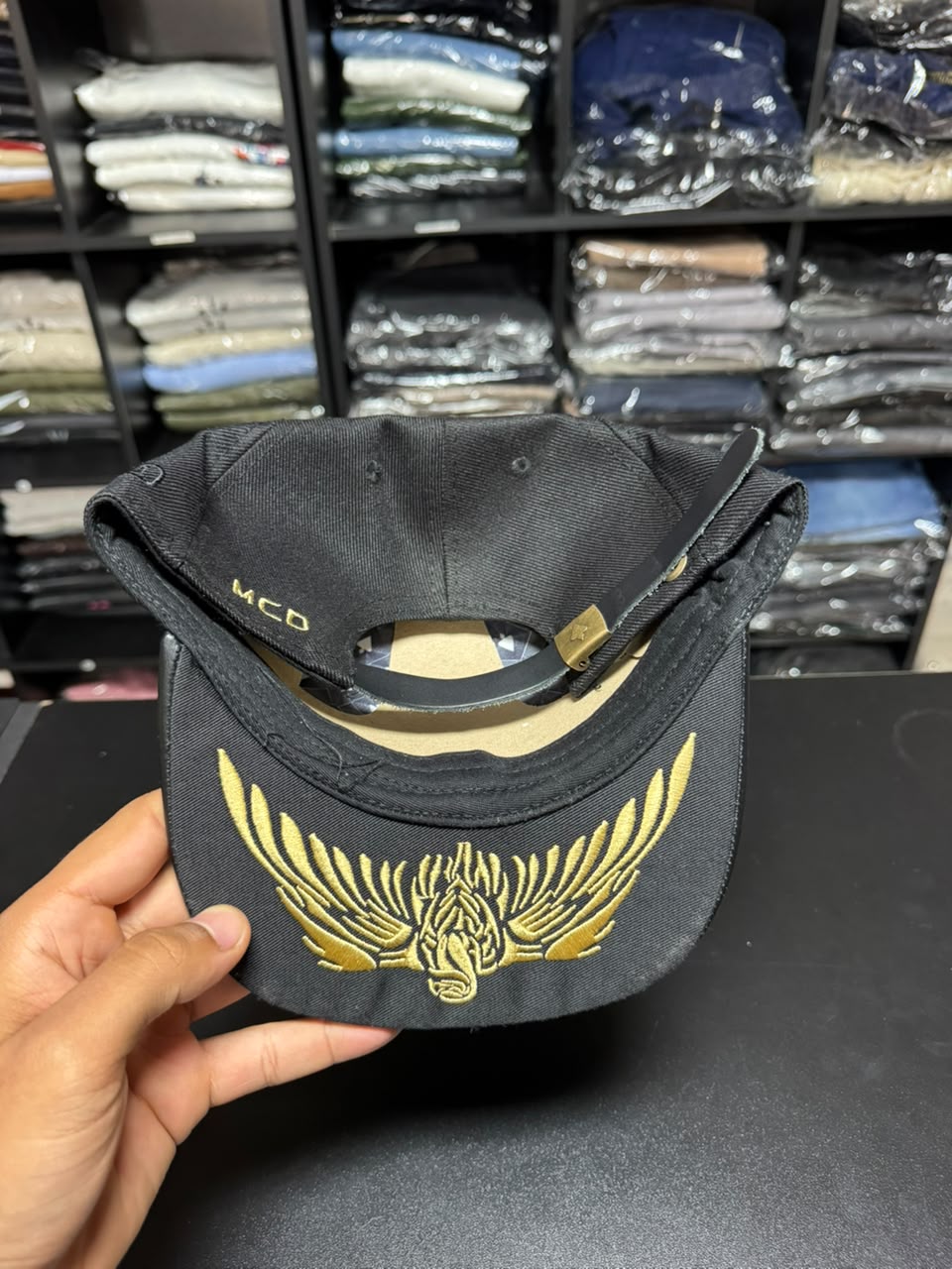 Boné Lost Golden Letreiro Preto Masculino