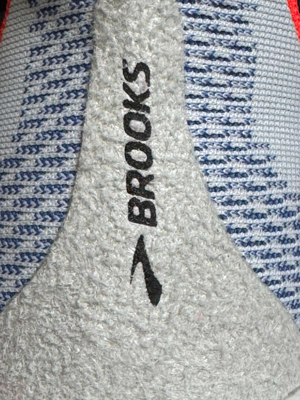 Tênis Brooks Hyperion Max 2 Branco Masculino
