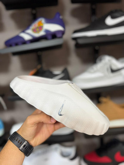 Chinelo Slide Nike Mind 001 Summit White Masculino