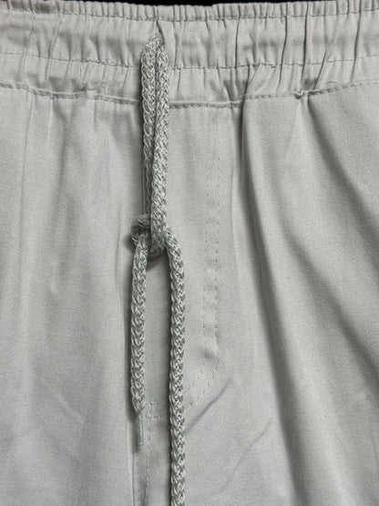 Bermuda Spyna Sarja Básica Masculina Cinza Claro Estilo Cargo