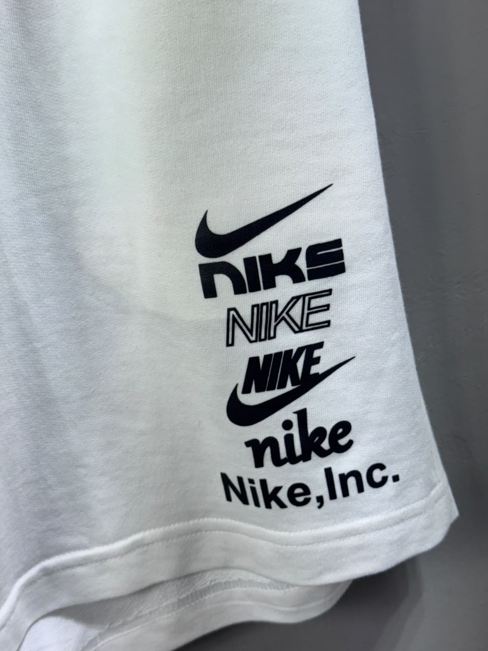 Bermuda Nike Swoosh Branca Masculina Casual Streetwear