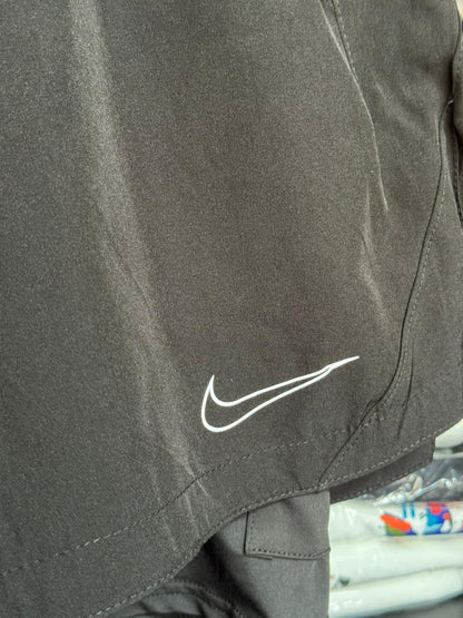Shorts Nike Corrida Dri-Fit Flex 2 em 1 Masculino Diversas Cores