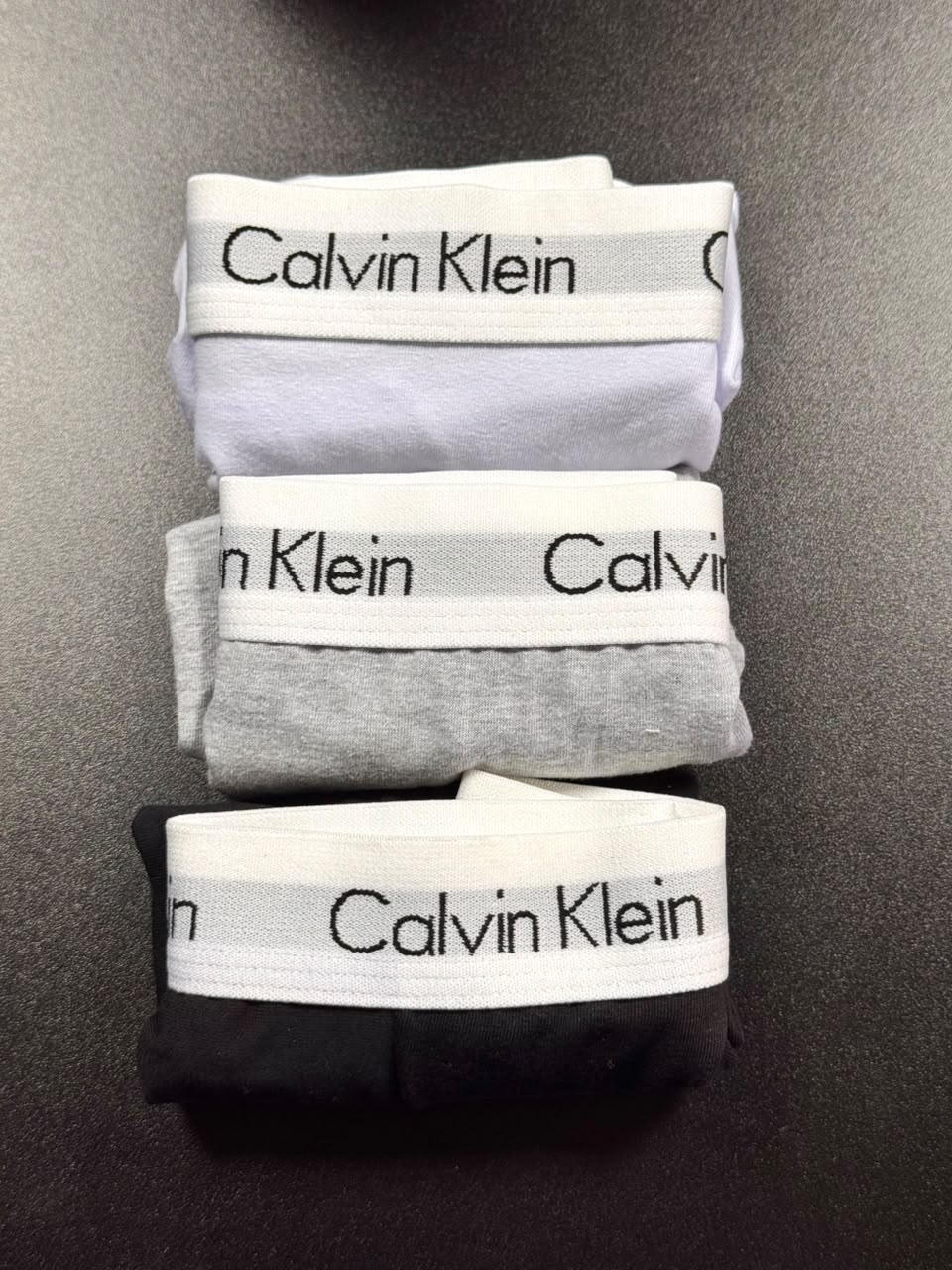 Kit com 3 Cuecas Calvin Klein Boxer Algodão Masculina