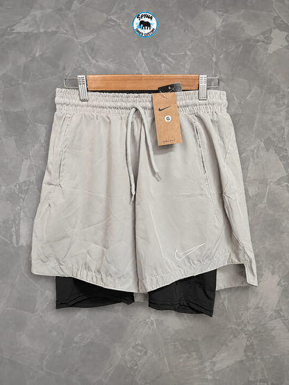 Shorts Nike Corrida Dri-Fit Flex 2 em 1 Masculino Diversas Cores